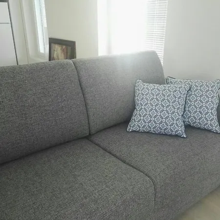 Moderni Avara Yksioe Jyvaeskylaen Ydinkeskustassa Jyväskylä