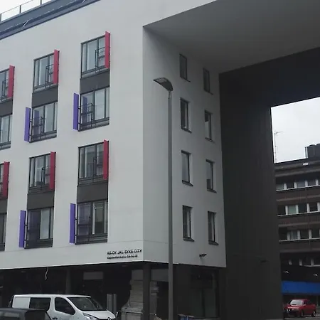 Appartamento Moderni Avara Yksioe Jyvaeskylaen Ydinkeskustassa *