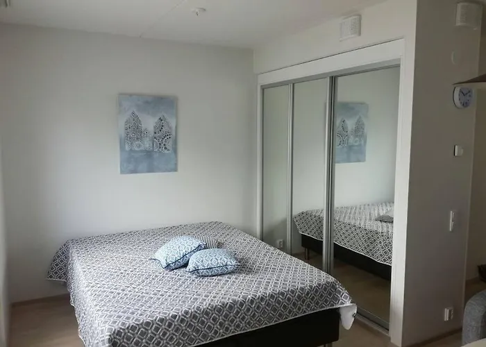 Moderni Avara Yksioe Jyvaeskylaen Ydinkeskustassa Apartamento